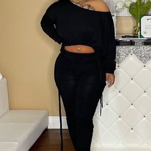 Brand New Set Crop Top W/Stacked Leggjngs